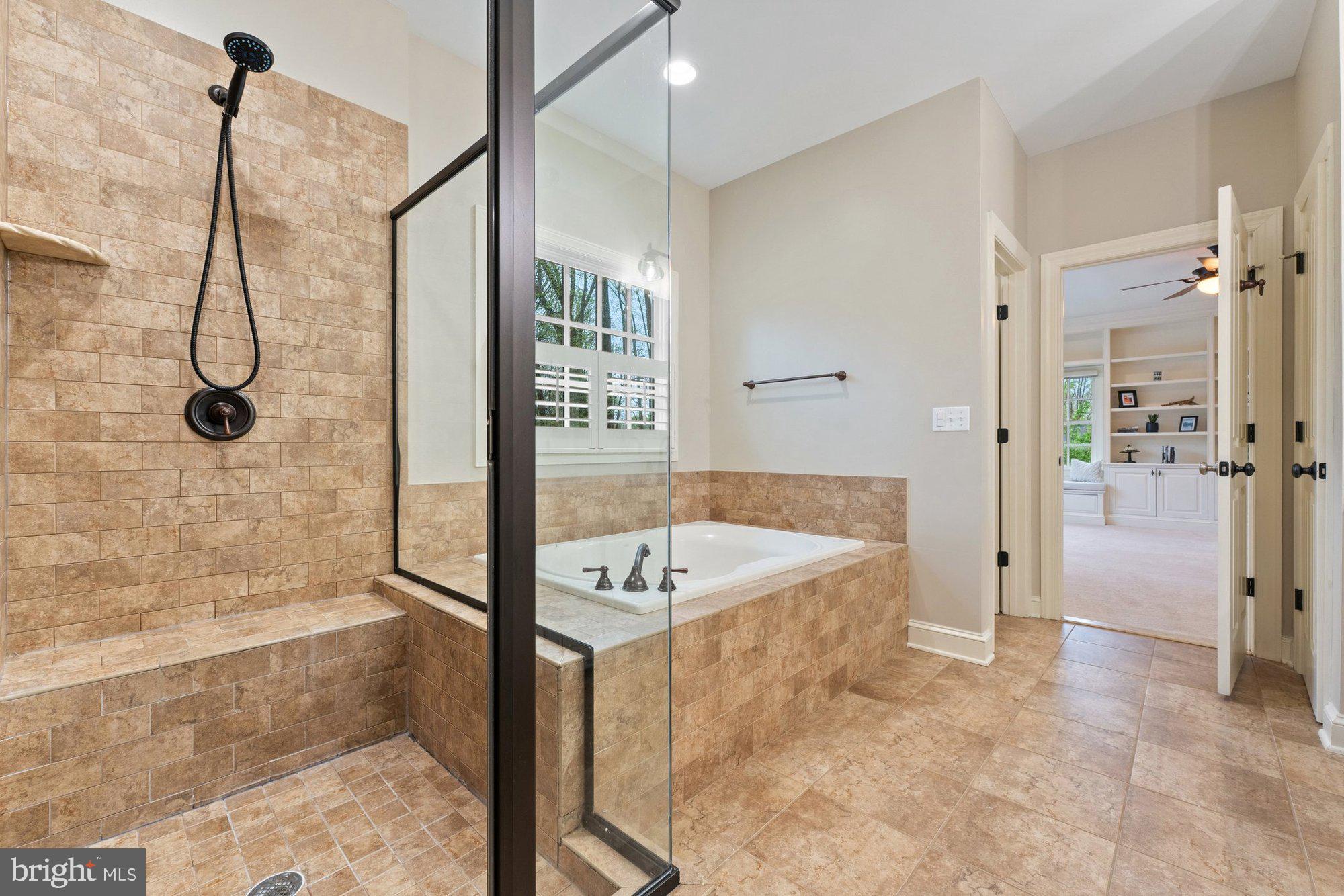 120 Tapawingo Road Southwest Vienna, VA 22180 - Photo 33 of 73 Gallery Image 33
