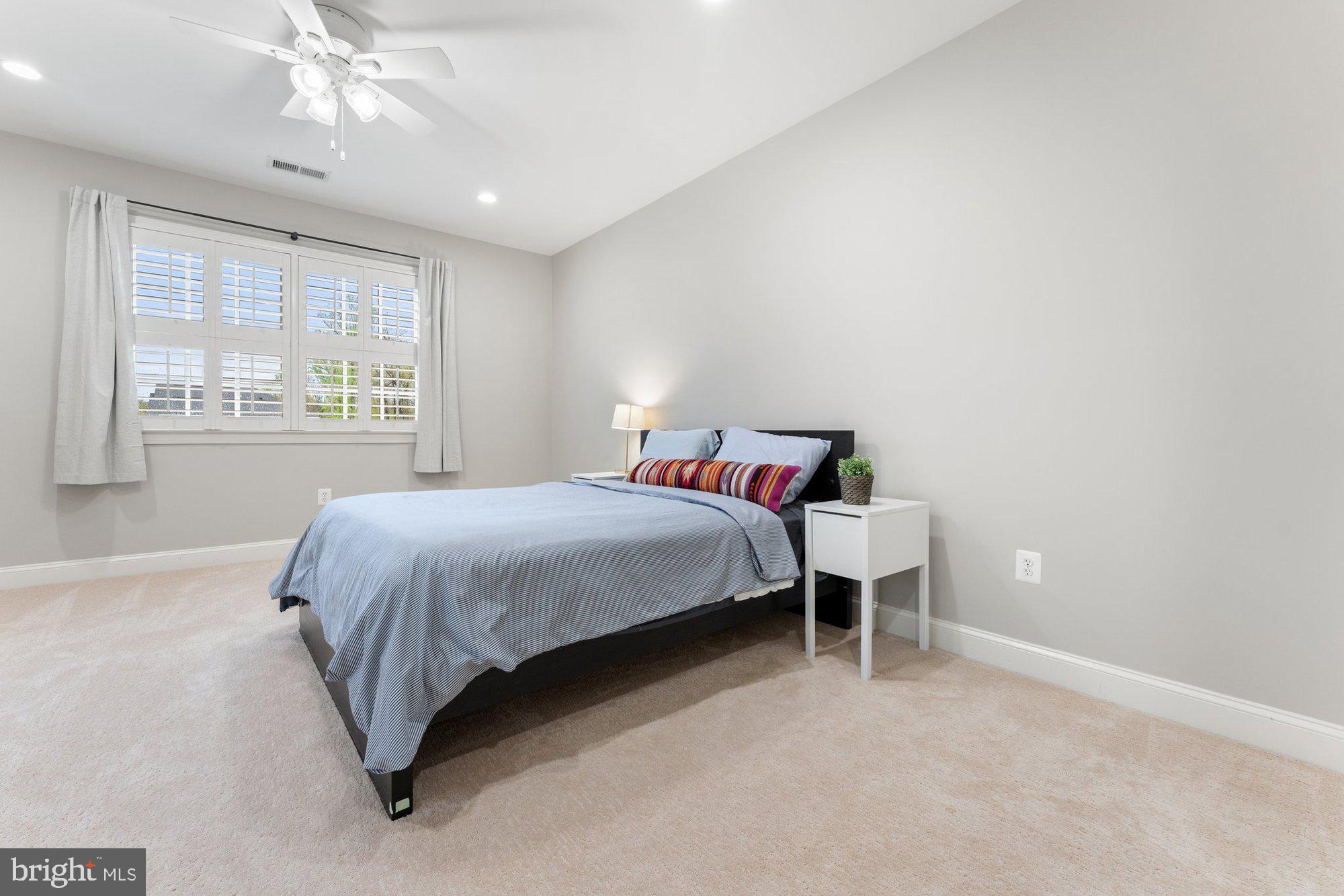 120 Tapawingo Road Southwest Vienna, VA 22180 - Photo 36 of 73 Gallery Image 36