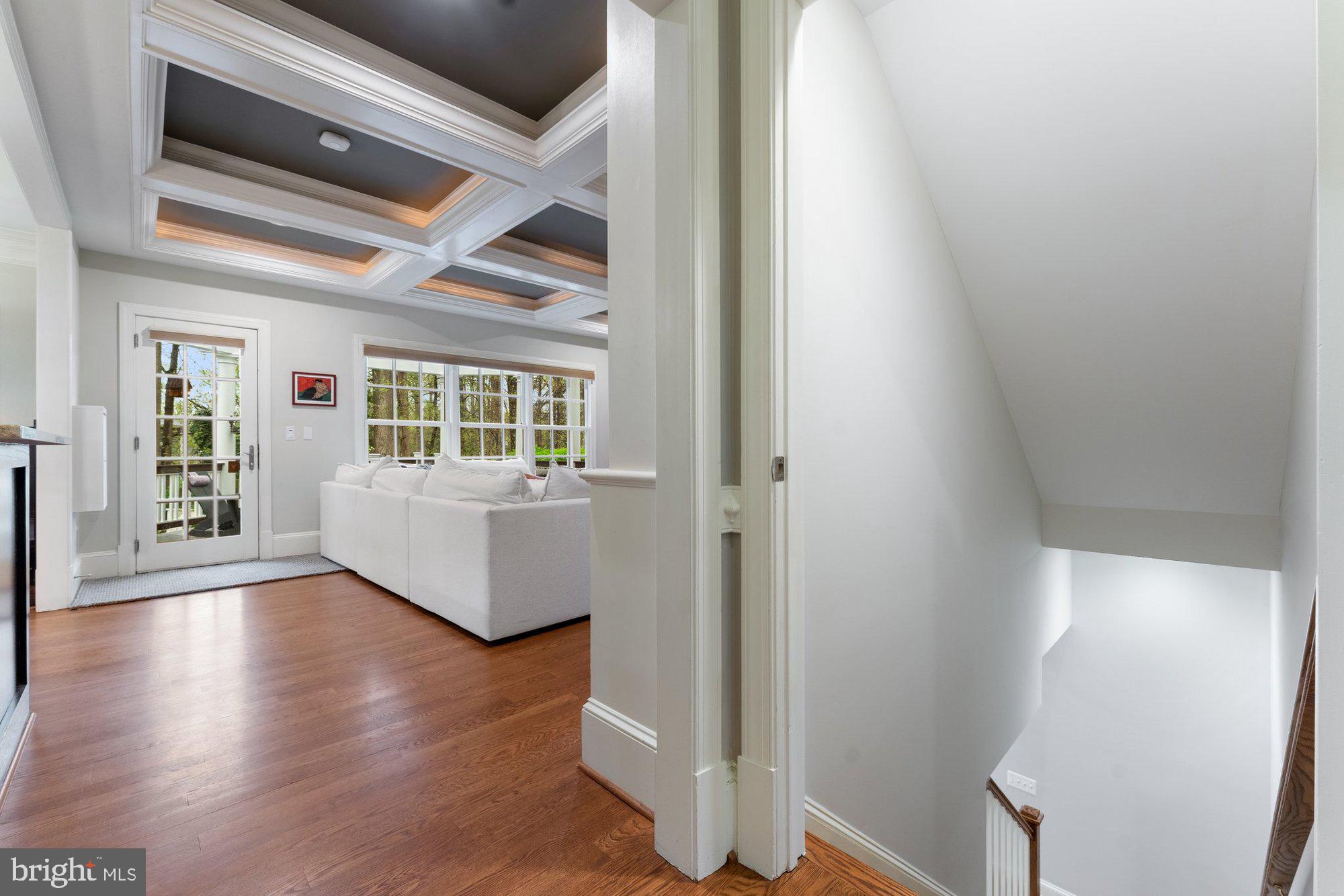 120 Tapawingo Road Southwest Vienna, VA 22180 - Photo 50 of 73 Gallery Image 50