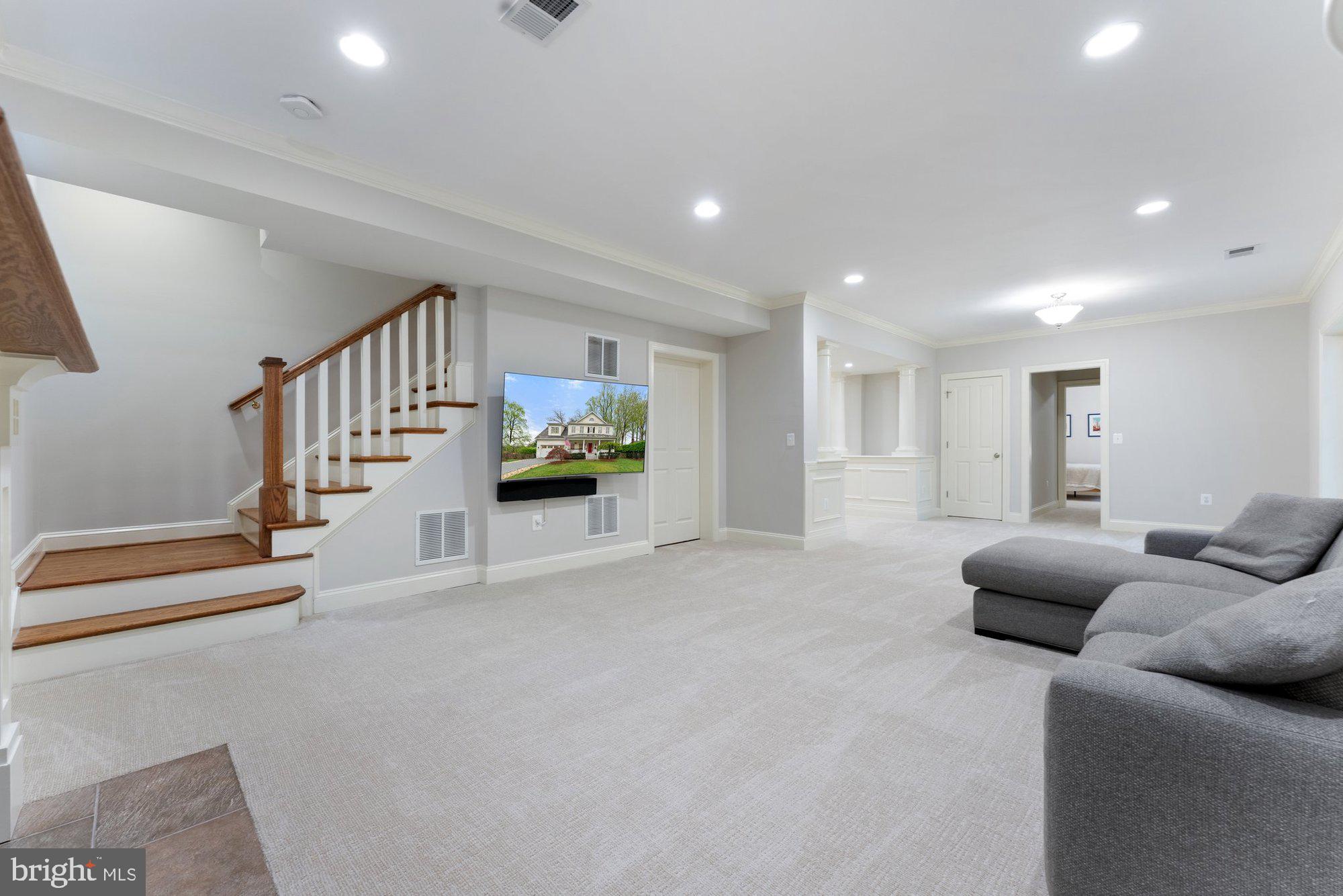 120 Tapawingo Road Southwest Vienna, VA 22180 - Photo 52 of 73 Gallery Image 52