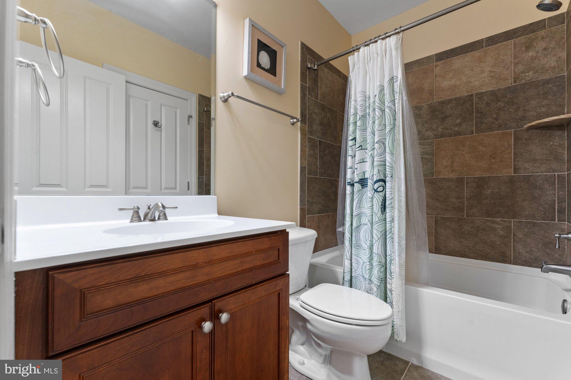120 Tapawingo Road Southwest Vienna, VA 22180 - Photo 60 of 73 Gallery Image 60