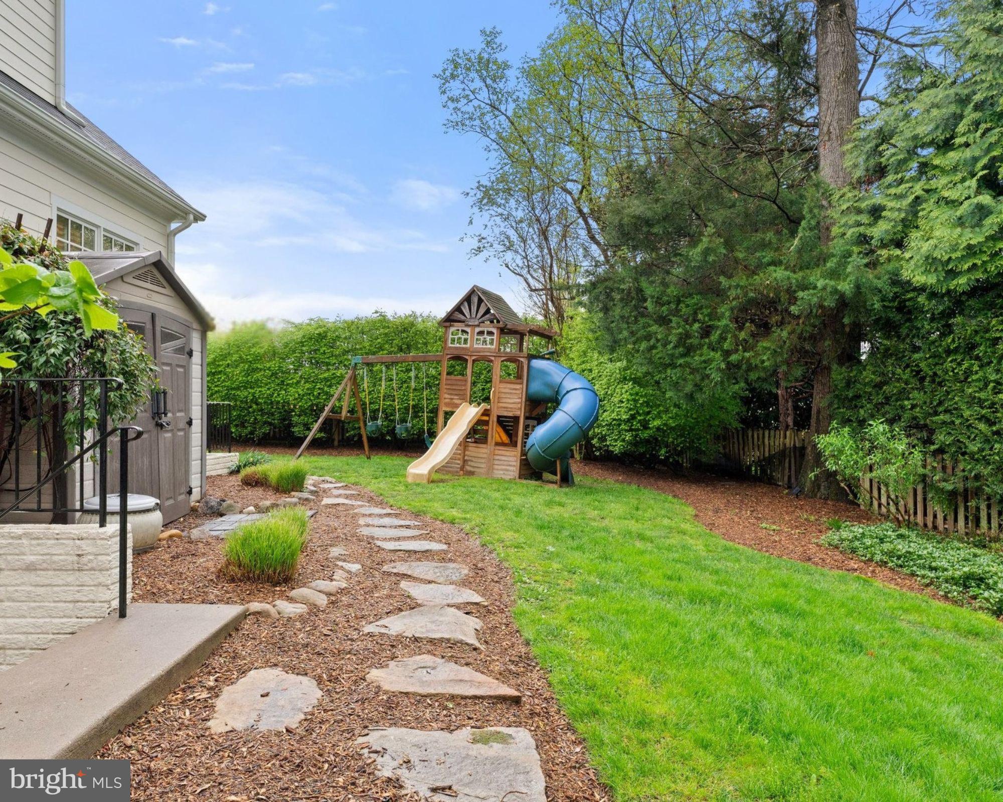 120 Tapawingo Road Southwest Vienna, VA 22180 - Photo 64 of 73 Gallery Image 64
