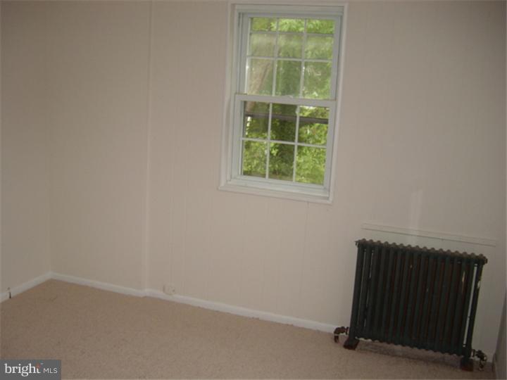 254 Saxer Avenue Springfield, PA 19064 - Photo 23 of 25 Bedroom 3