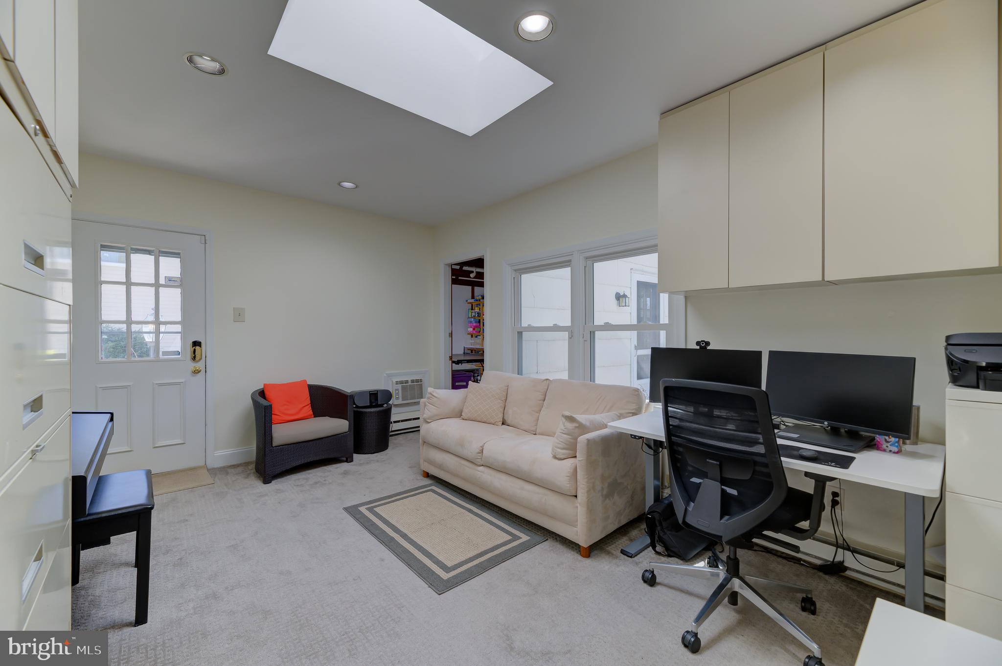 4 Hawk Drive Princeton Junction, NJ 08550 - Photo 21 of 45 a livingroom with workspace and a couch