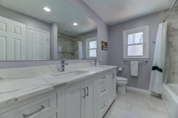 $1,150,000 | 4 Hawk Drive, Princeton Junction, NJ 08550