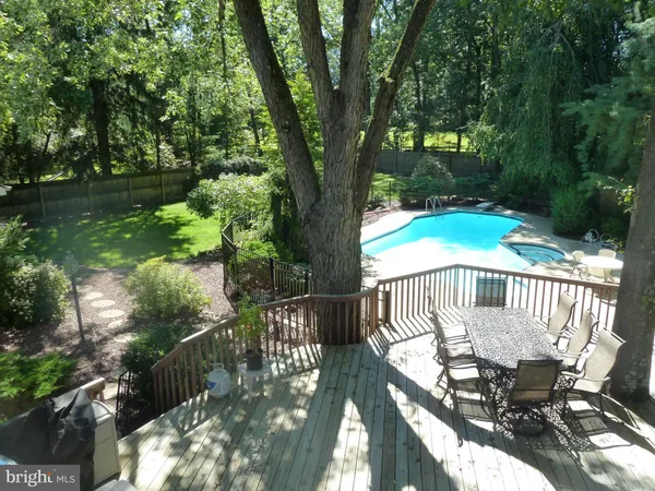 $1,150,000 | 4 Hawk Drive, Princeton Junction, NJ 08550