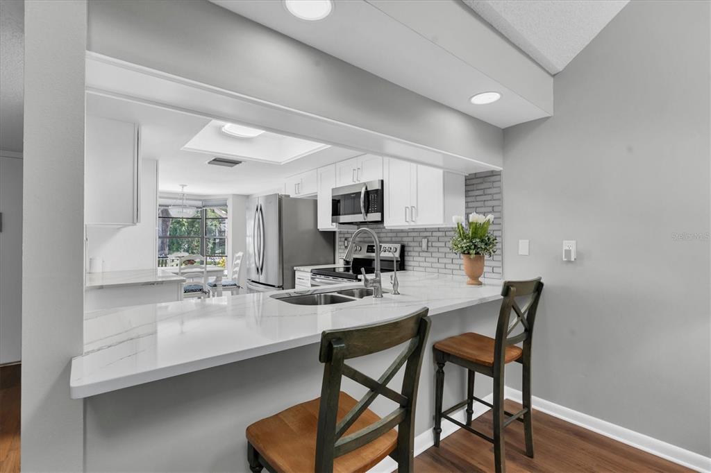 9312 Golf View Drive, Unit 3 New Port Richey, FL 34655 - Photo 8 of 32