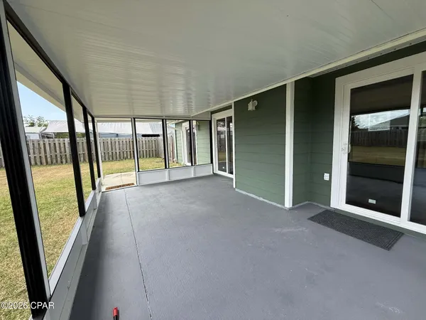 $2,400 | 101 Saratoga Place, Lynn Haven, FL 32444