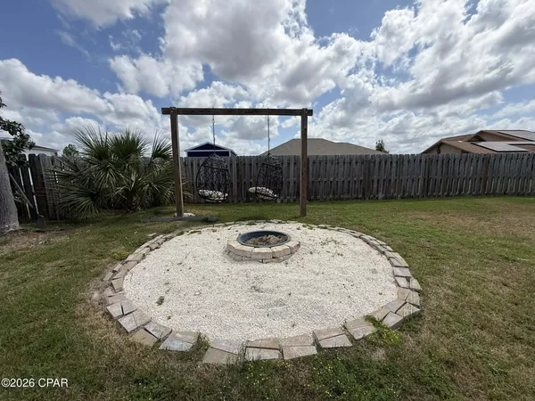 $2,400 | 101 Saratoga Place, Lynn Haven, FL 32444