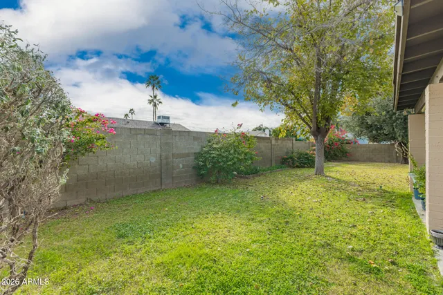 $485,000 | 3215 West Paradise Lane, Phoenix, AZ 85053