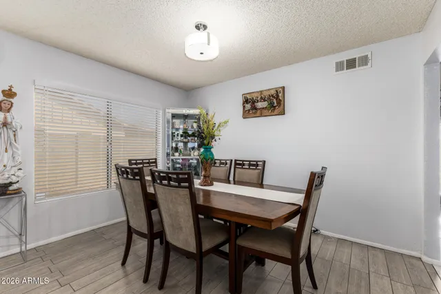 $485,000 | 3215 West Paradise Lane, Phoenix, AZ 85053