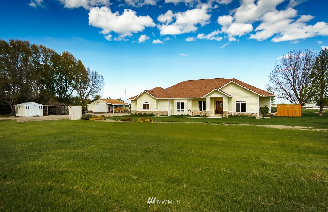 644 Strande Road Ellensburg, WA 98926 - Photo 1 of 38 Gallery Image 1