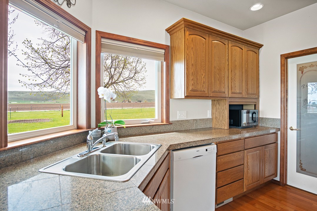 644 Strande Road Ellensburg, WA 98926 - Photo 10 of 38 Gallery Image 10