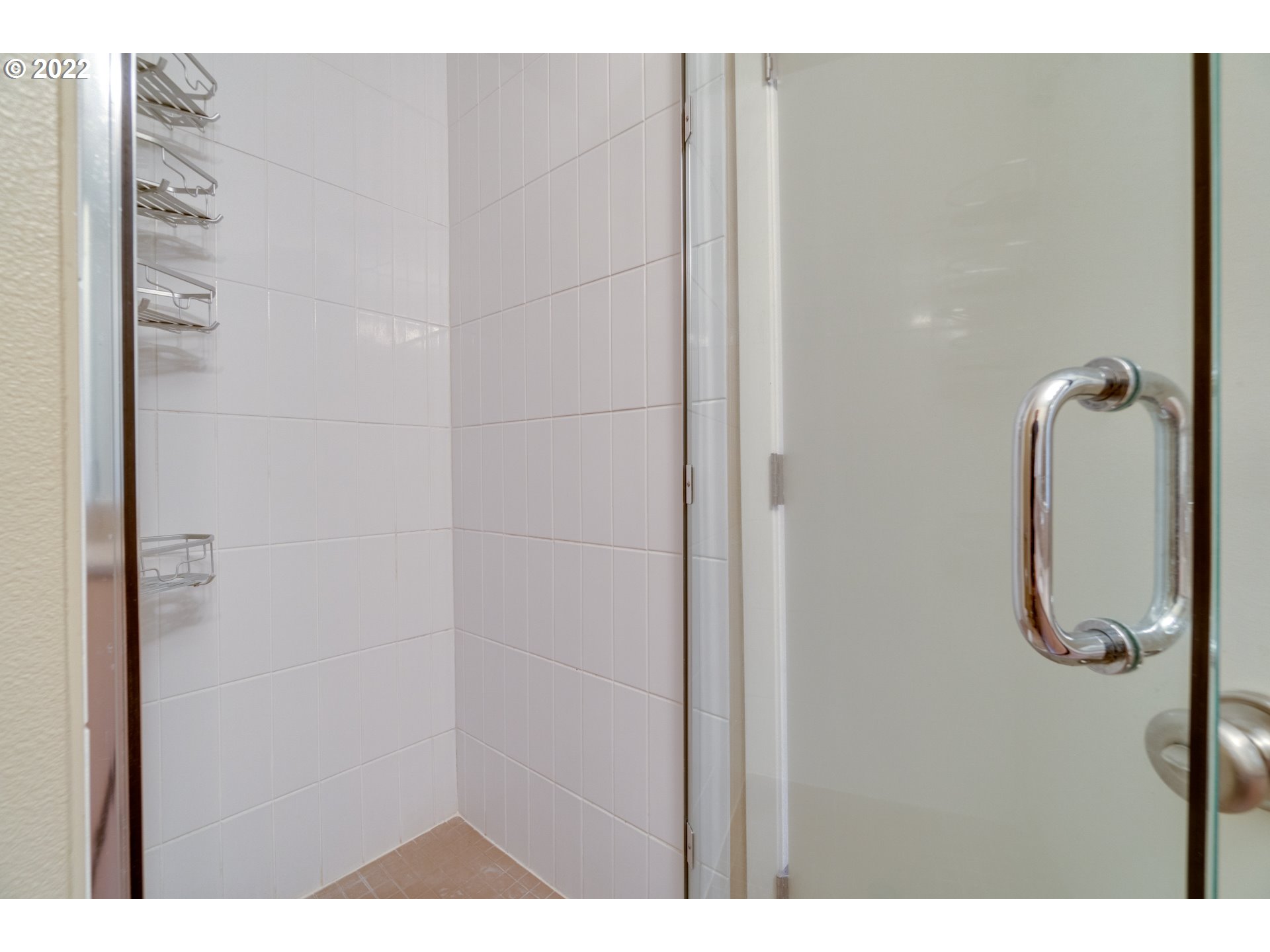 200 Southwest Burnham Road, Unit 405 Lake Oswego, OR 97034 - Photo 16 of 30 Gallery Image 16