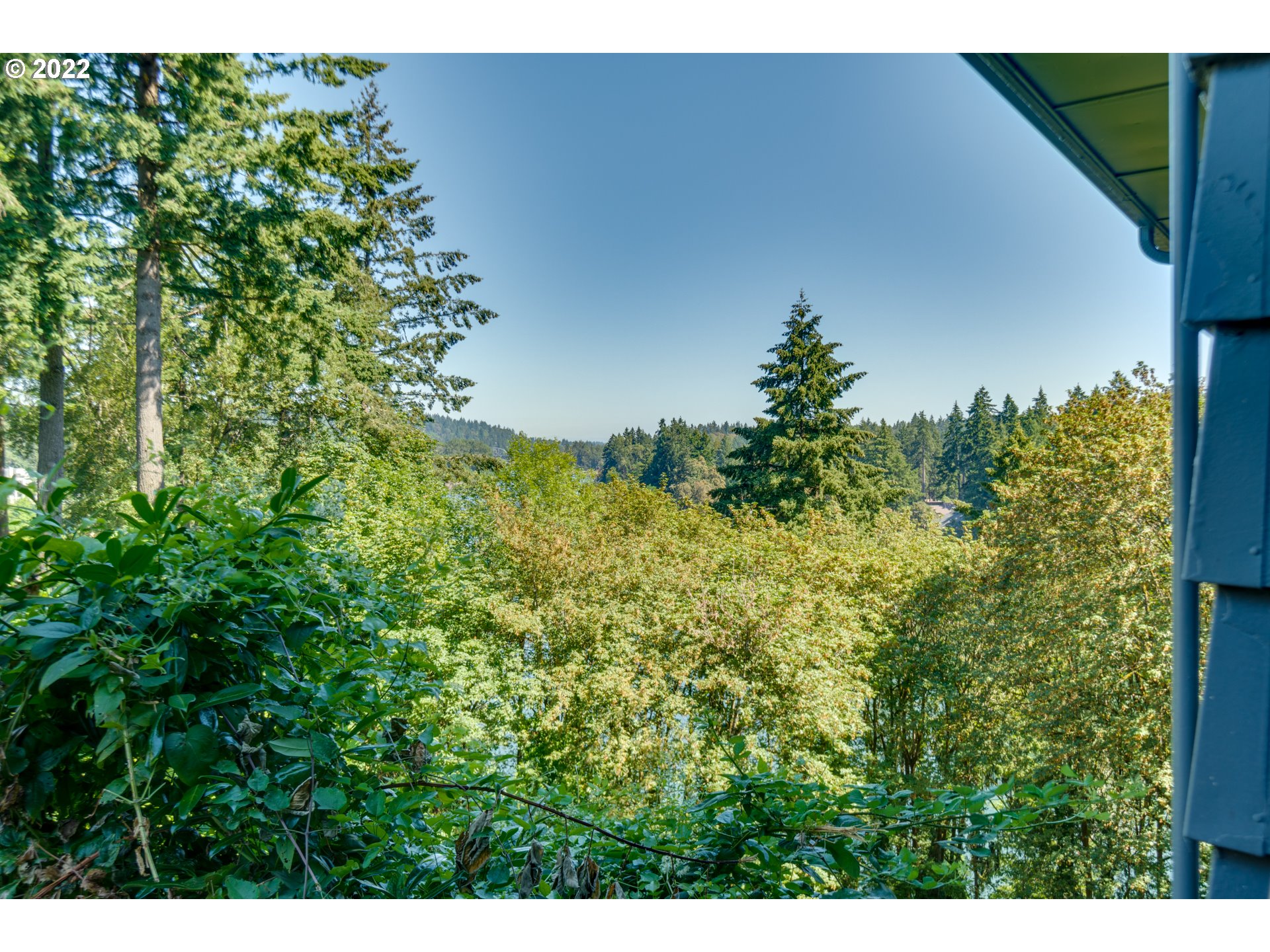 200 Southwest Burnham Road, Unit 405 Lake Oswego, OR 97034 - Photo 25 of 30 Gallery Image 25