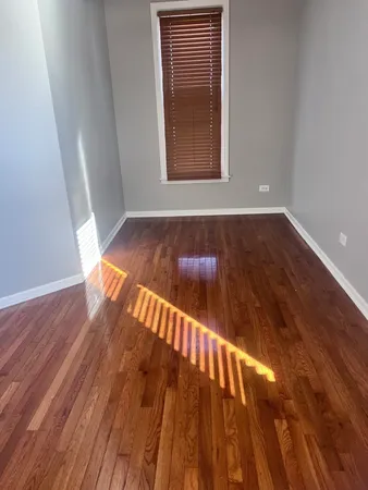 $2,000 | 20 West Hinsdale Avenue, Unit 1, Hinsdale, IL 60521