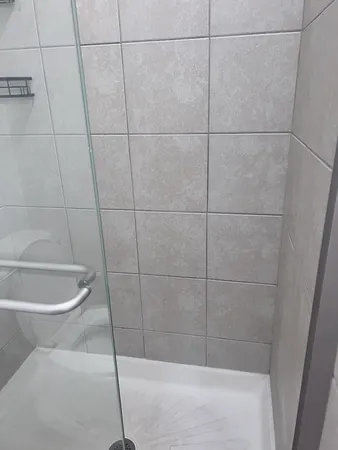 $2,000 | 20 West Hinsdale Avenue, Unit 1, Hinsdale, IL 60521