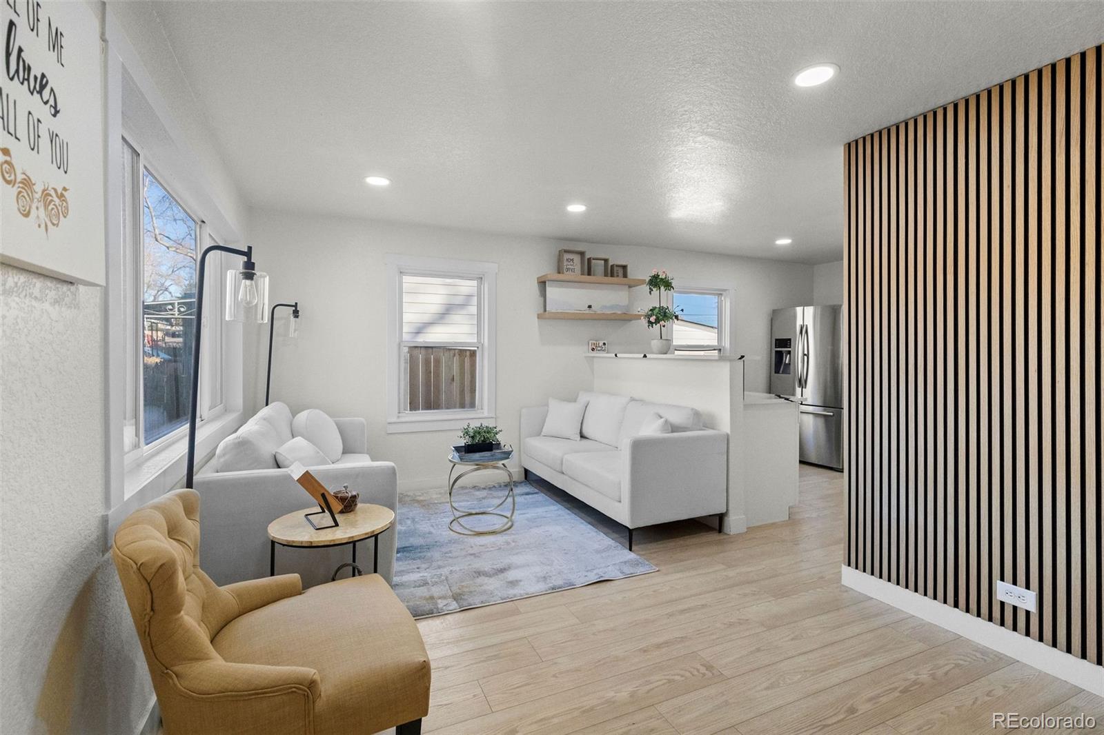 4822 Bryant Street Denver, CO 80221 - Photo 4 of 33