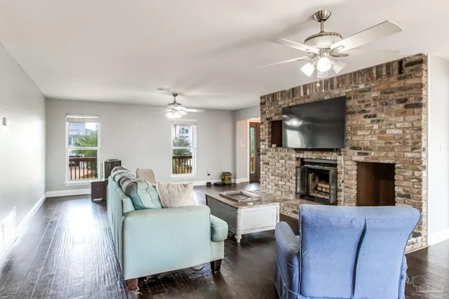 $599,000 | 412 Deer Point Drive, Gulf Breeze, FL 32561