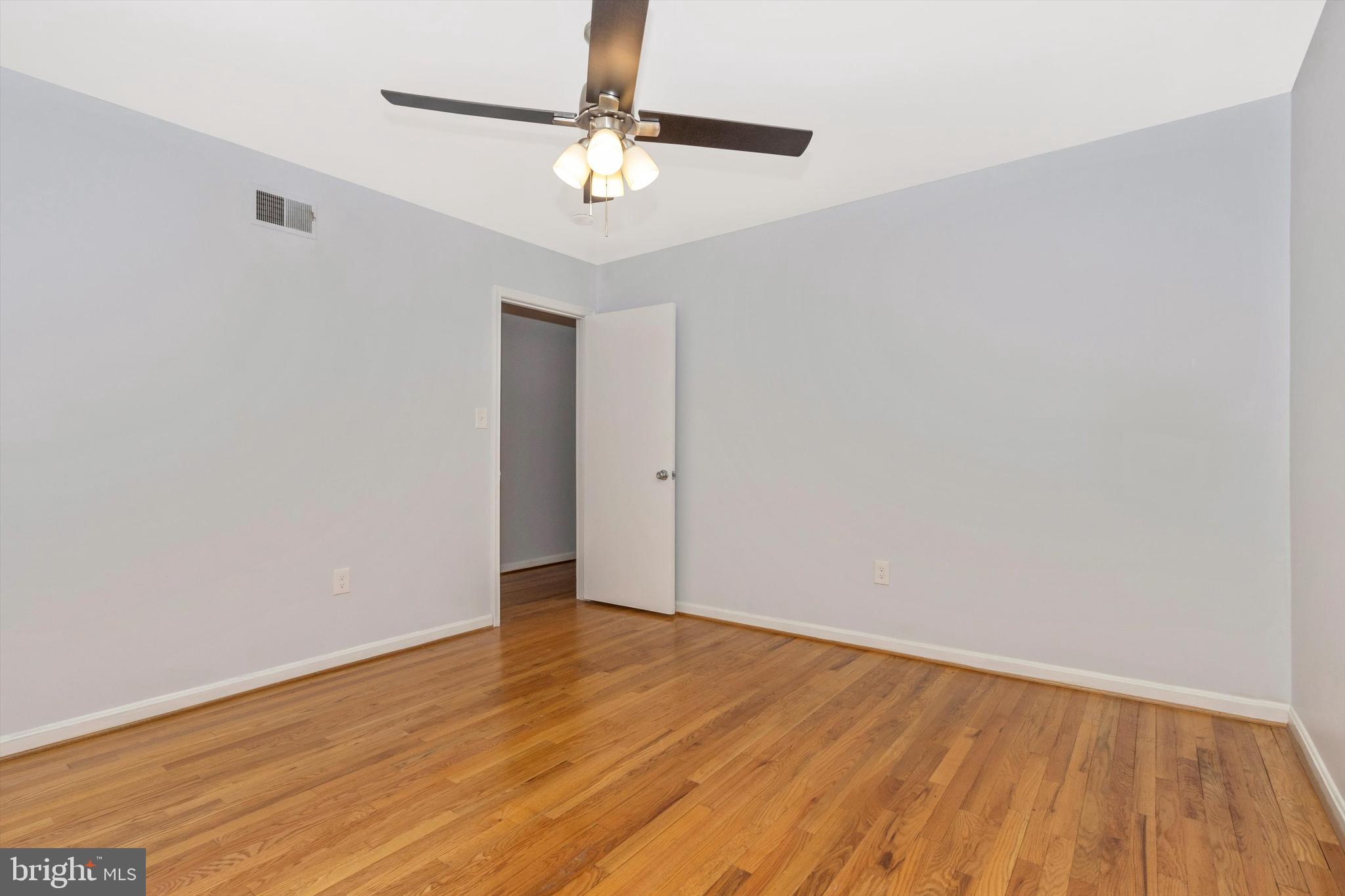 226 Summit Hall Road Gaithersburg, MD 20877 - Photo 37 of 45 Gallery Image 37