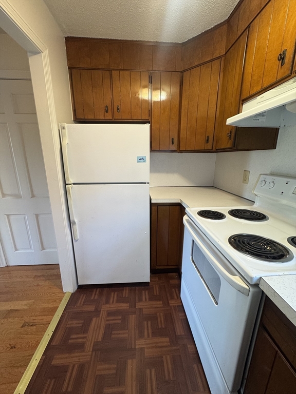 23 State Street, Unit 4 Marblehead, MA 01945 - Photo 3 of 11