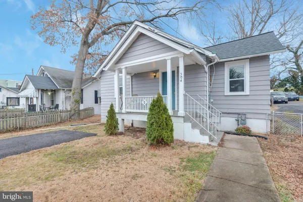 $2,500 | 504 Capitol Heights Boulevard, Capitol Heights, MD 20743