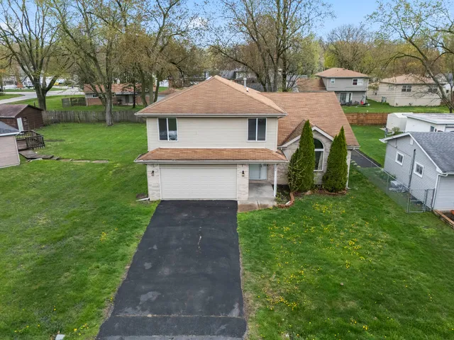 $250,000 | 16215 South Trumbull Avenue, Markham, IL 60428