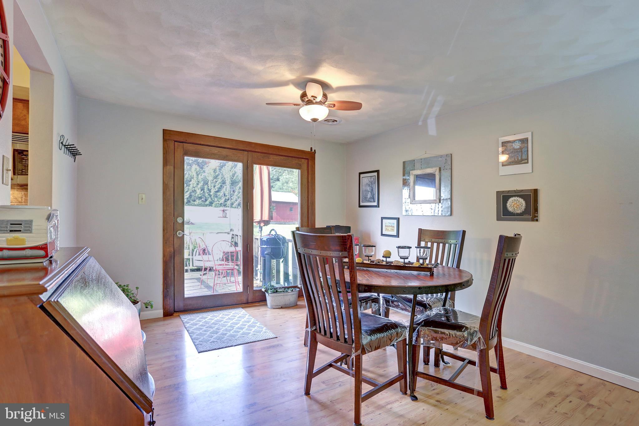 7374 Mountain Road Felton, PA 17322 - Photo 5 of 35 Dining Room