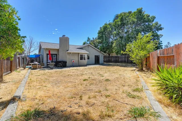 $460,000 | 2638 Shasta Court, Fairfield, CA 94533