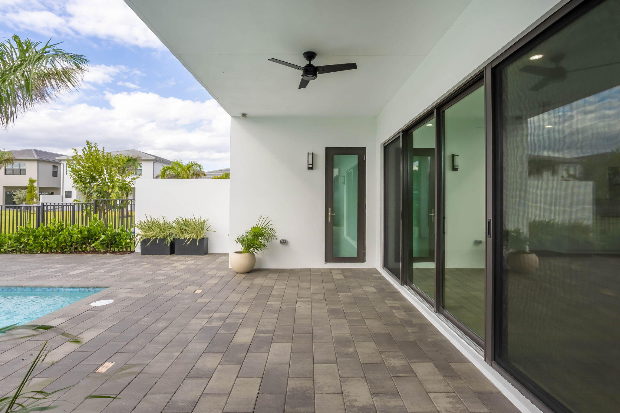 21049 Violet Flds Way Boca Raton, FL 33434 - Photo 27 of 54 a view of a entryway