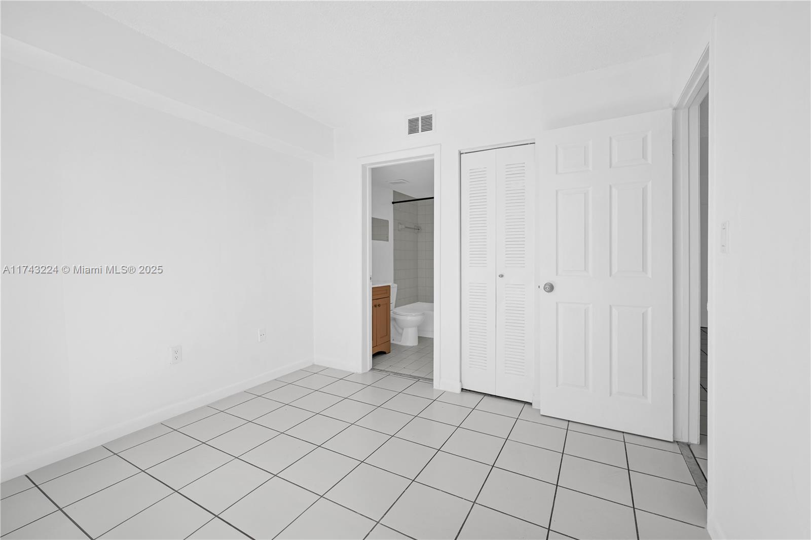 2575 Southwest 27th Avenue, Unit 508 Miami, FL 33133 - Photo 12 of 15 a view of an empty room