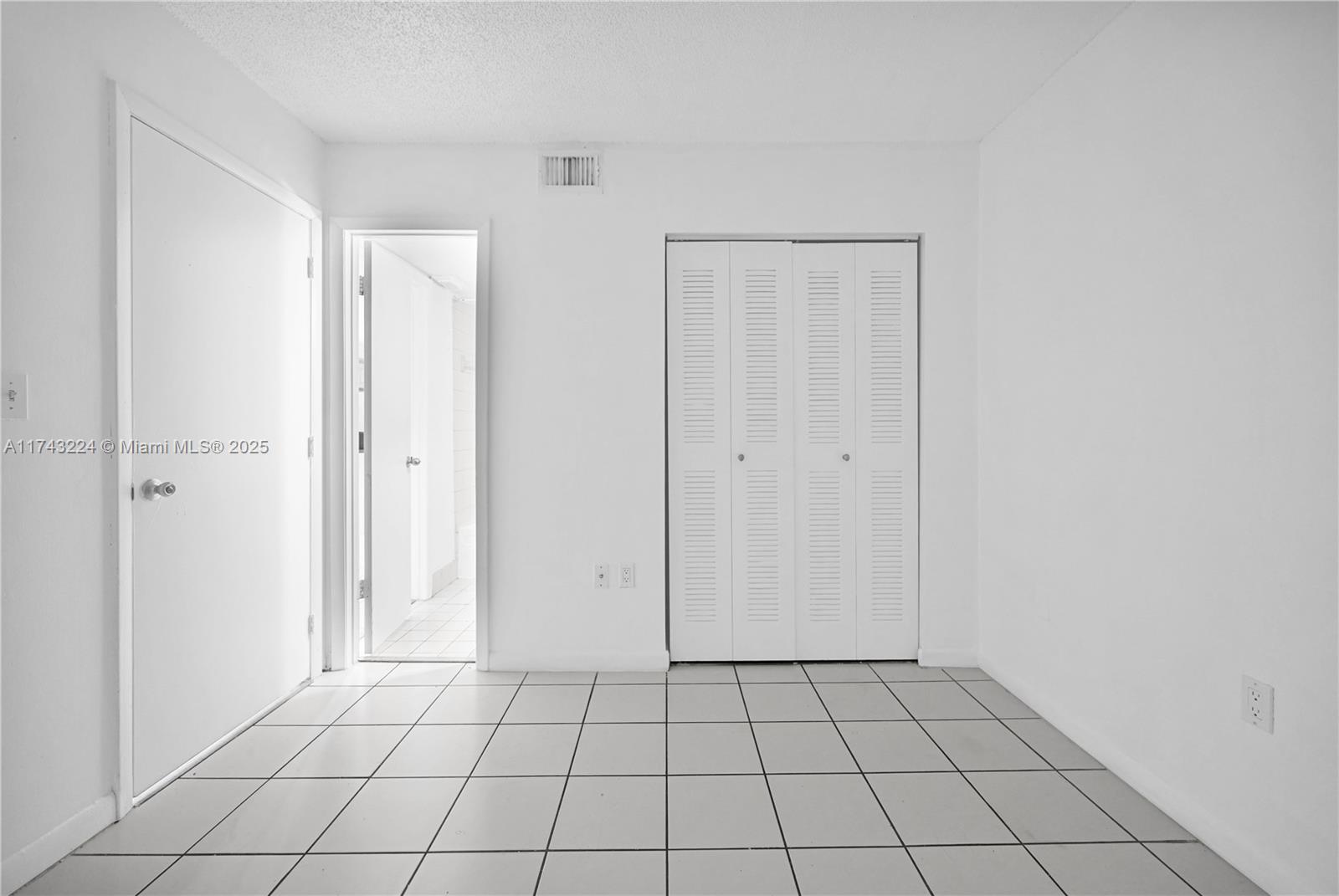 2575 Southwest 27th Avenue, Unit 508 Miami, FL 33133 - Photo 9 of 15 a view of an empty room