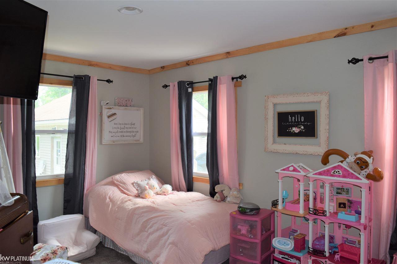 5138 Springborn Road East China, MI 48054 - Photo 13 of 25 50049401-12.JPG