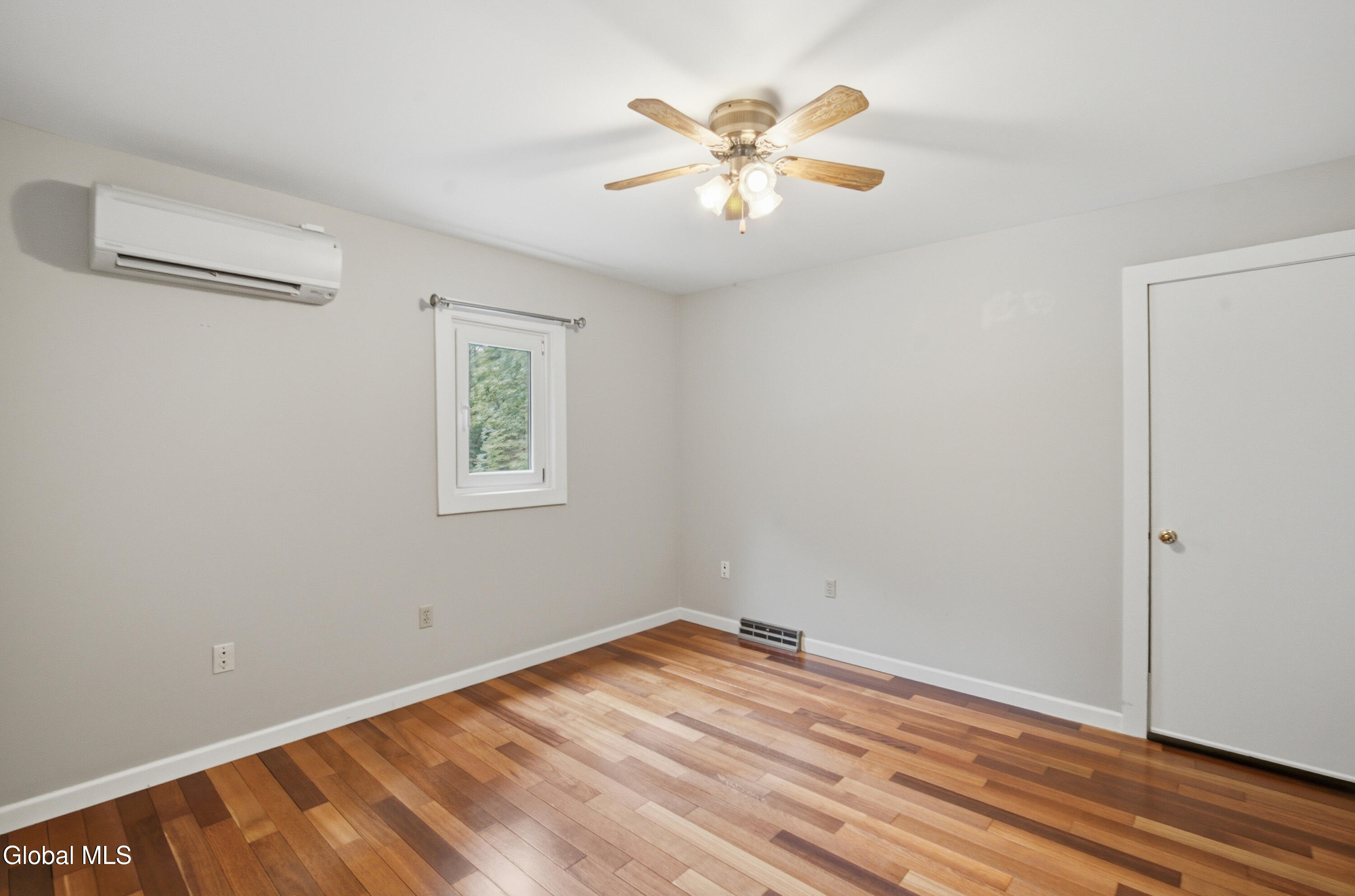 71 Edie Road Wilton, NY 12866 - Photo 37 of 67 52-71 EDIE RD-53