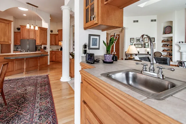 $739,000 | 827 East Lakeview Road, Hustisford, WI 53034