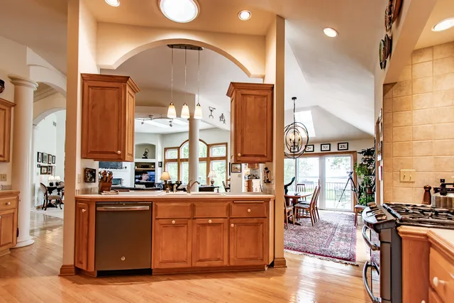 $739,000 | 827 East Lakeview Road, Hustisford, WI 53034