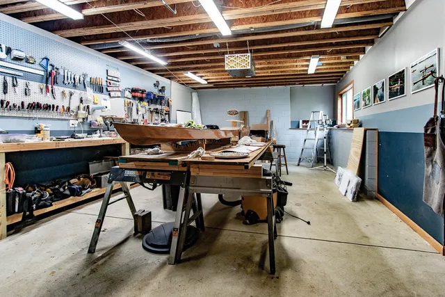 $739,000 | 827 East Lakeview Road, Hustisford, WI 53034