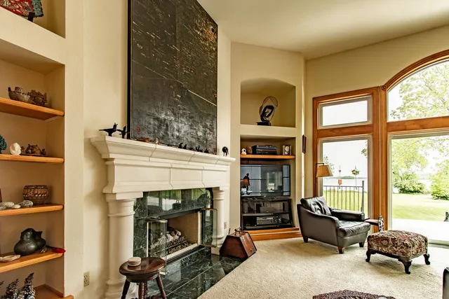 $739,000 | 827 East Lakeview Road, Hustisford, WI 53034