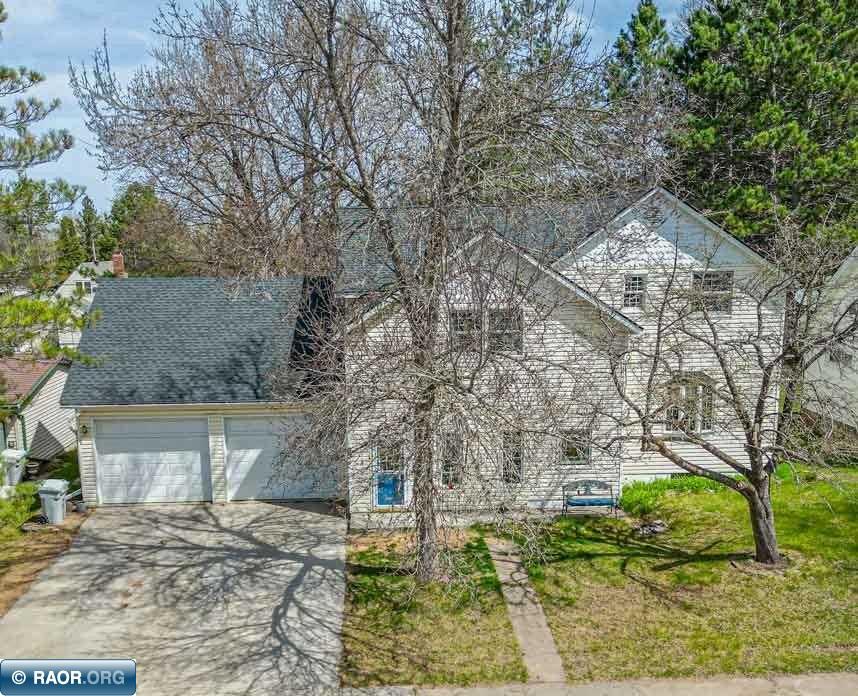 324 8th Street Northeast Chisholm, MN 55719 - Photo 1 of 27