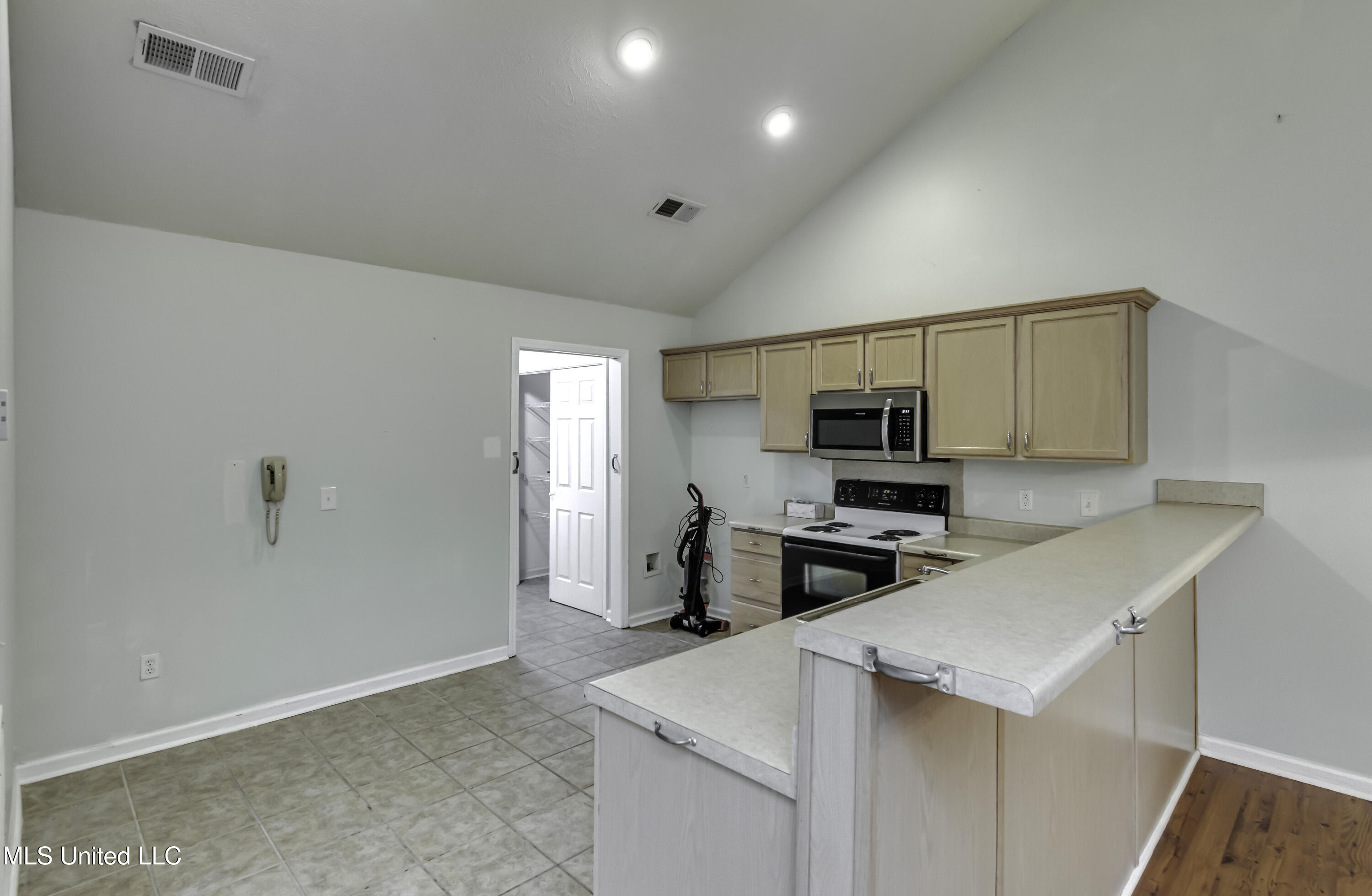 602 Charmant Place Ridgeland, MS 39157 - Photo 15 of 34 602 Charmont Place--23