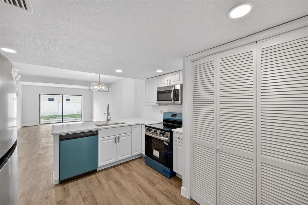 9824 Pocono Street Port Richey, FL 34668 - Photo 5 of 33