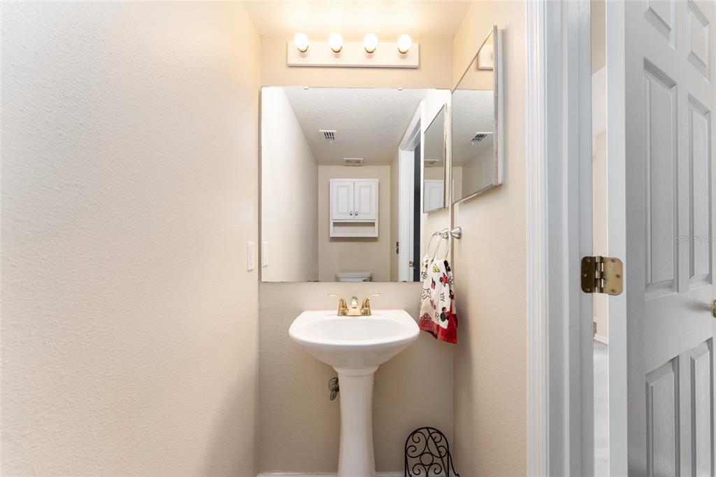 2661 Northeast 42nd Road Ocala, FL 34470 - Photo 17 of 74