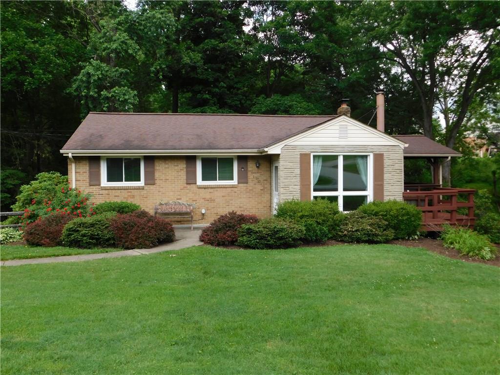 120 Thomas Road McMurray, PA 15317 - Photo 2 of 20 Beautifully landscaped yard.