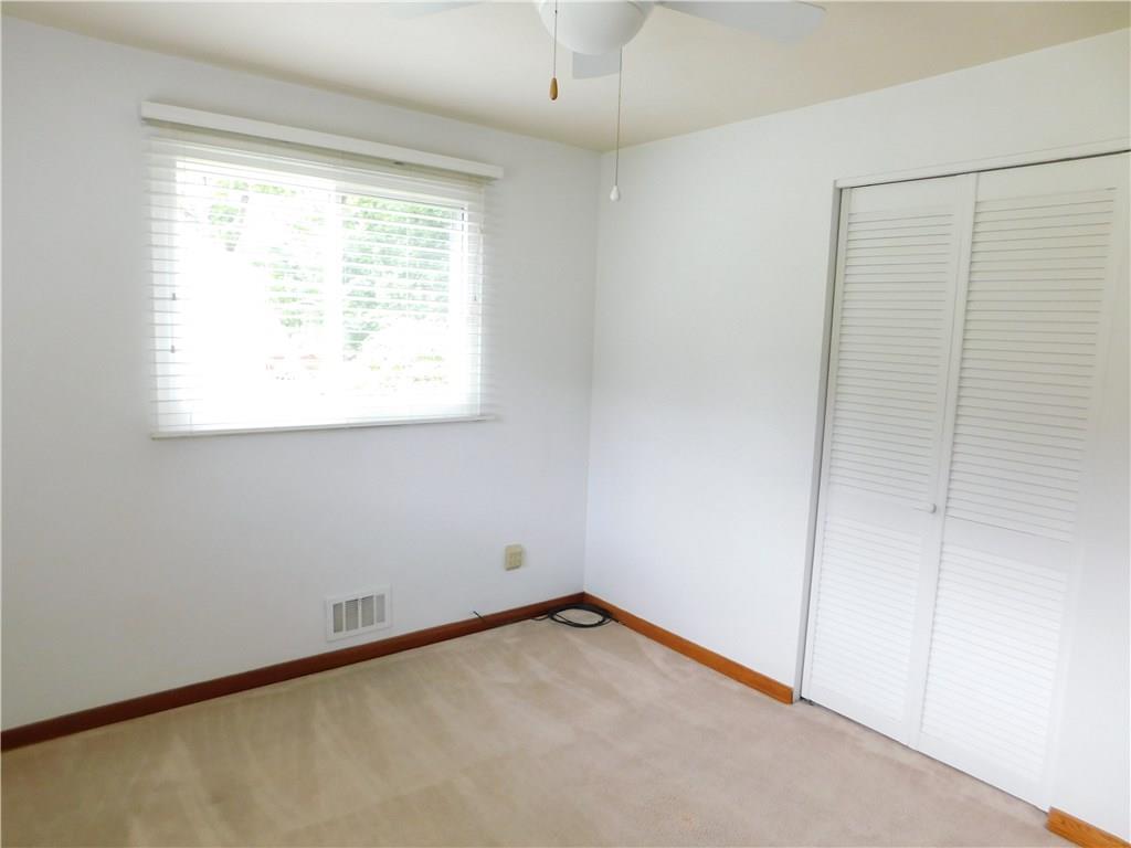 120 Thomas Road McMurray, PA 15317 - Photo 11 of 20 Second bedroom.
