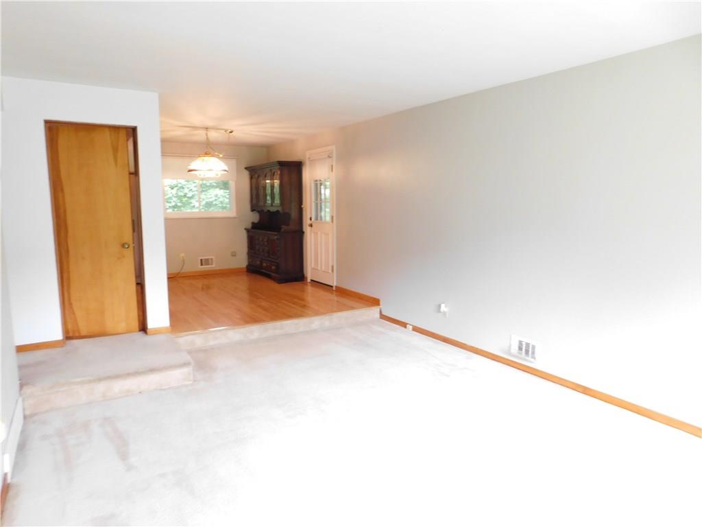 120 Thomas Road McMurray, PA 15317 - Photo 5 of 20 Living room open to dining room.