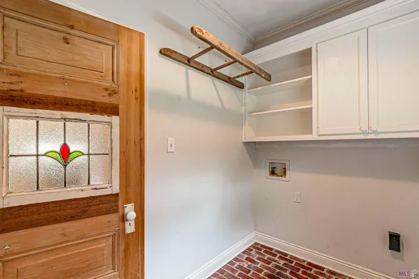 $293,000 | 6094 Beechgrove Lane, St. Francisville, LA 70775