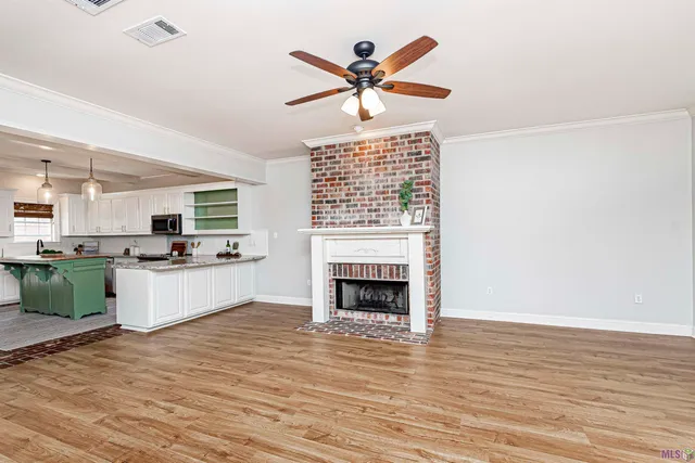 $299,900 | 6094 Beechgrove Lane, St. Francisville, LA 70775