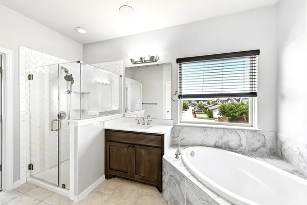 $2,495 | 5508 Baythorne Drive, Austin, TX 78747