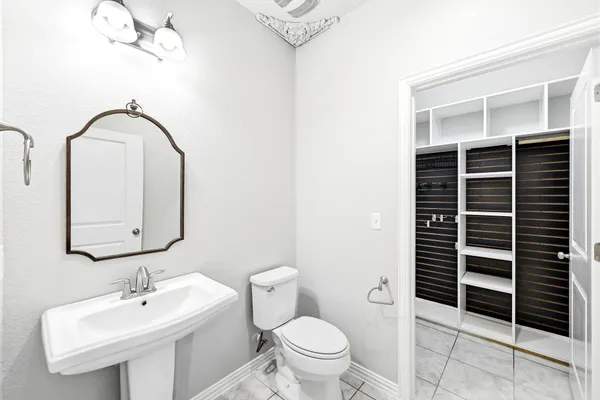 $2,495 | 5508 Baythorne Drive, Austin, TX 78747