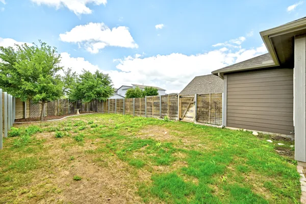 $2,495 | 5508 Baythorne Drive, Austin, TX 78747